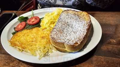 Los Reyes Mexican Food