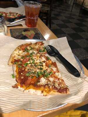 Sopraffina Marketcaffe