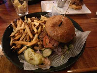 Cowboys Saloon American Bar & Grill