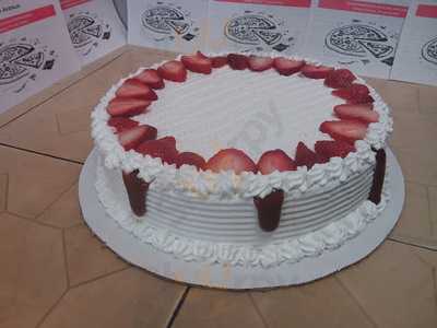 Pino's Pizza & Ice Cream Palace