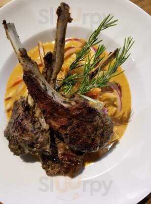 Thudsuan Kitchen & Bar