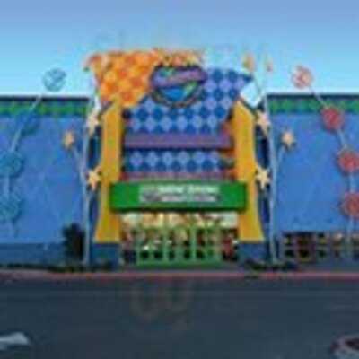 John's Incredible Pizza - Las Vegas