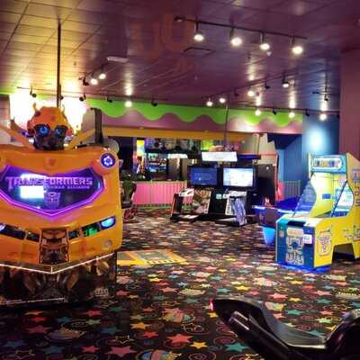 John's Incredible Pizza - Las Vegas