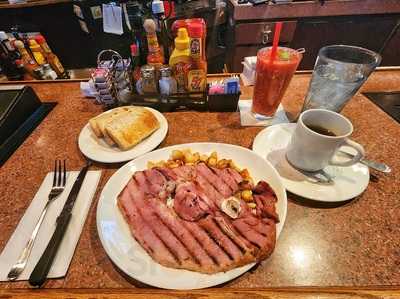 Village Pub Bar And Grill