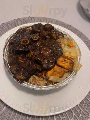 Patty Plus Bakery & Restaurant