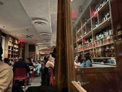 Petrarca Cucina E Vino