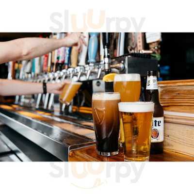 Champps Restaurant & Bar