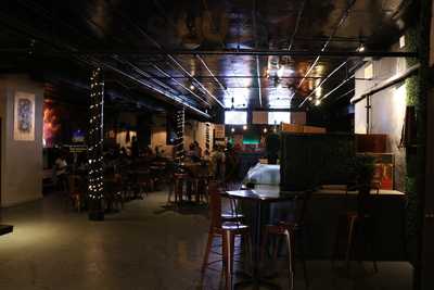 The Slope Lounge And Restaurant