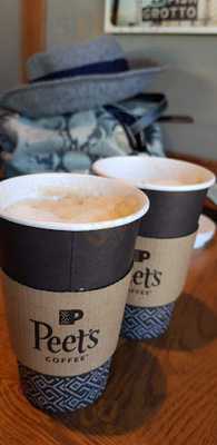 Peets Coffee & Tea