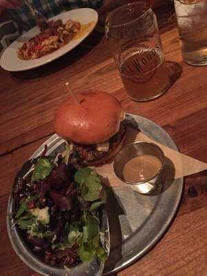 Bellwoods Social House