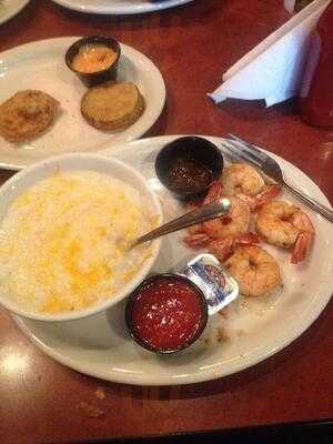 Glady's Knight And Ron Winans