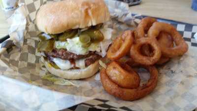 Boogies Burgers & Brew