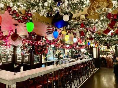 Papillon Bistro & Bar