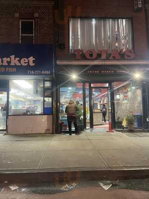 Tota's Bakery