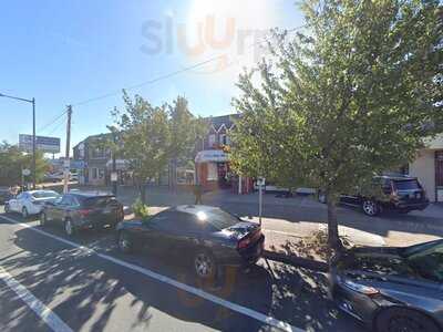 Uptown Bbq And Grill