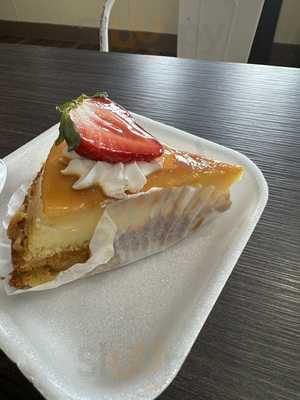 Don Pan International Bakery