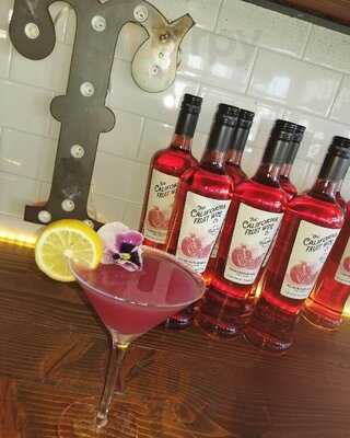 Fruitcraft Fermentary & Distillery