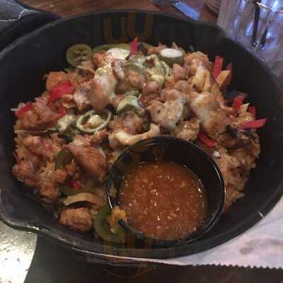 Tin Lizzy’s Cantina