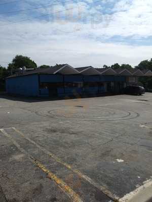 Coach K's Sports Bar & Grill