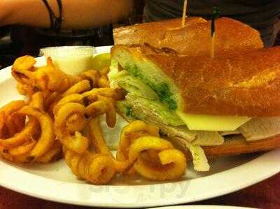 Mickey Fine Pharmacy & Grill