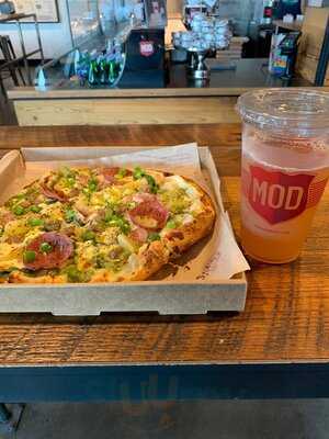 Mod Pizza