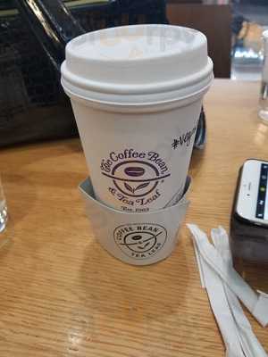 The Coffee Bean & Tea Leaf