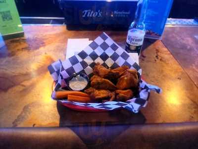 Griff's Bar & Billiards