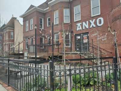 Manchester Bar And Grill