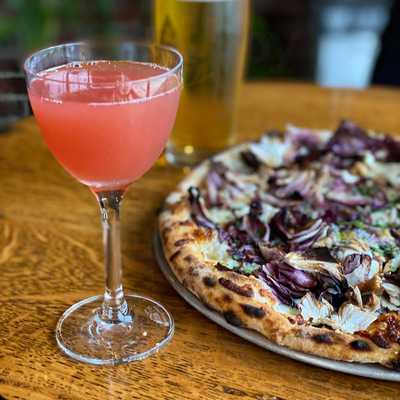 Manchester Bar And Grill