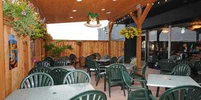 Tik Tok Restaurant & Bar