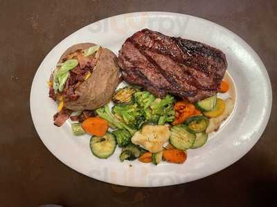 Tik Tok Restaurant & Bar