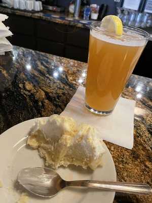 Tik Tok Restaurant & Bar