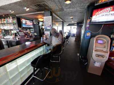 Tik Tok Restaurant & Bar