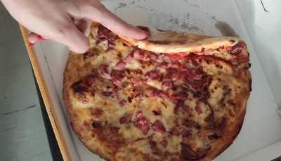 Uncle Gino's Pizzeria