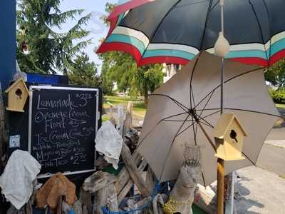 Fish On Bait And Tackle Shop Cafe