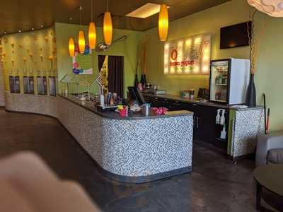 Yo-way Frozen Yogurt