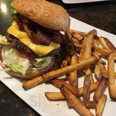 Pappys Bar And Grill