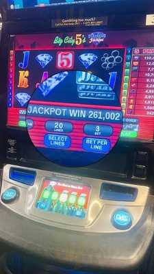 Pappys Bar And Grill