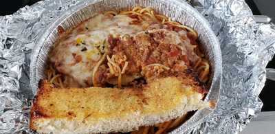 Little Italy Pizzeria & Pasta