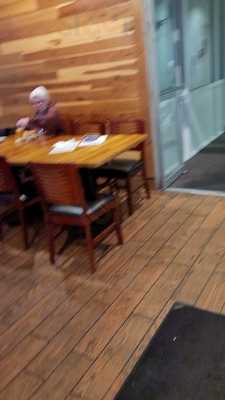 Little Italy Pizzeria & Pasta