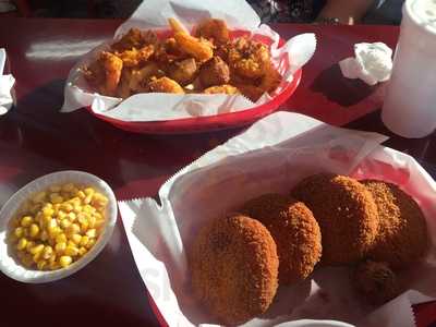 Sam's Southern Eatery