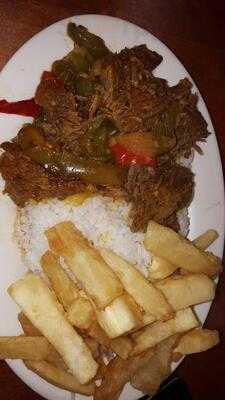 Tina's Cuban Cuisine