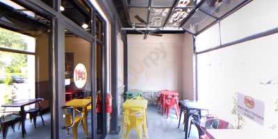 Moe's Southwest Grill