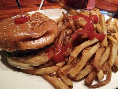 Smith's Bar And Restaurant