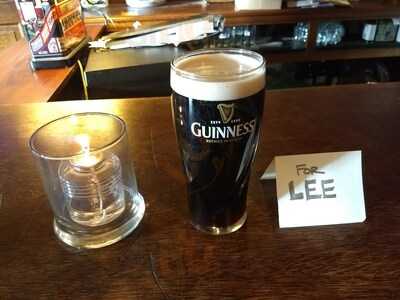 The Red Lion Lincoln Square