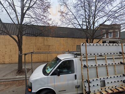 The Red Lion Lincoln Square