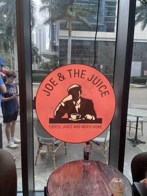 Joe & The Juice