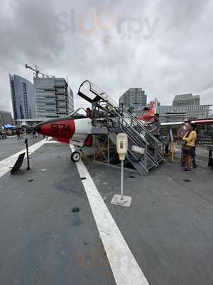 Quality Coast Gourmet Street Kitchen