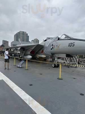 Quality Coast Gourmet Street Kitchen