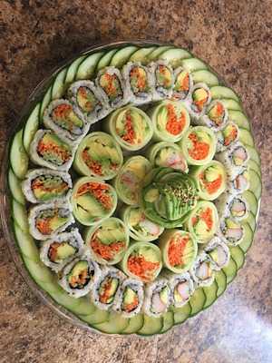 J2 Pizza & Sushi Cafe